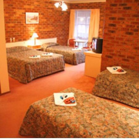 Bega Downs Motor Inn Zewnętrze zdjęcie