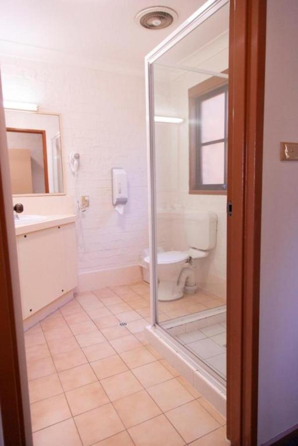 Bega Downs Motor Inn Zewnętrze zdjęcie